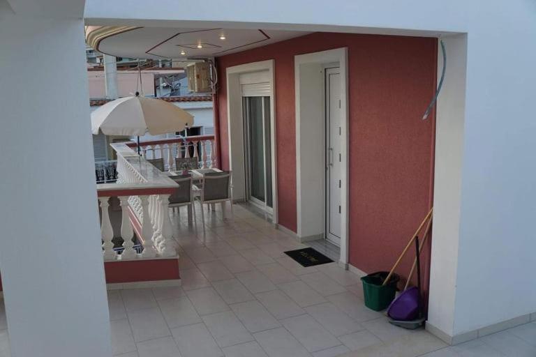 الشقق الفندقية سارتيفي  Petros House المظهر الخارجي الصورة