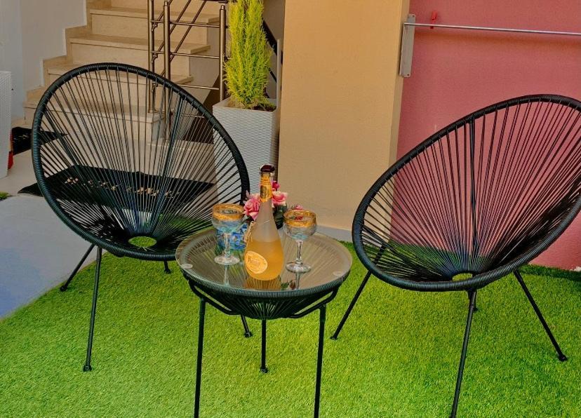 الشقق الفندقية سارتيفي  Petros House المظهر الخارجي الصورة