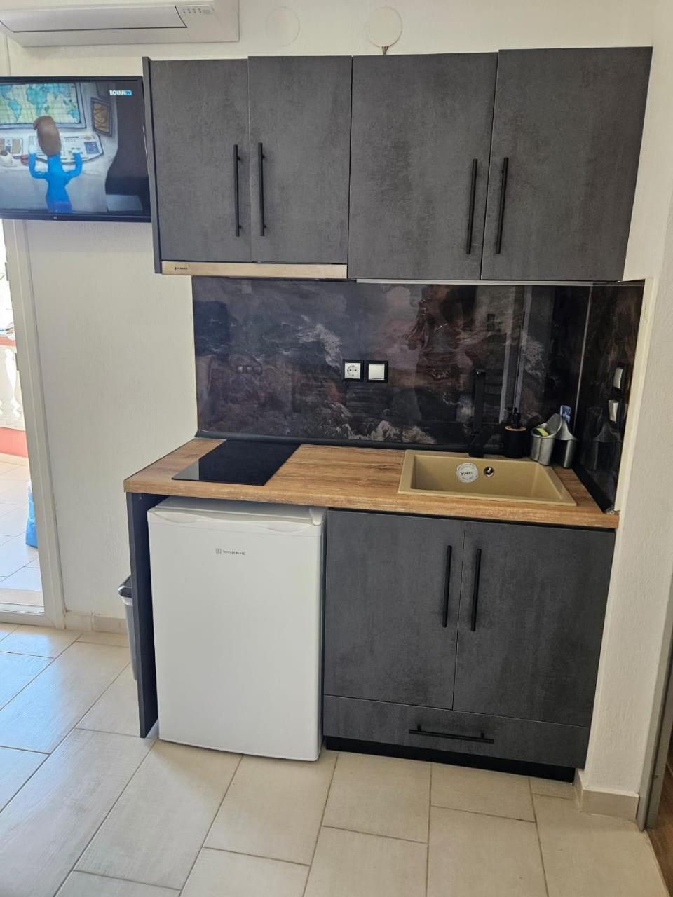 الشقق الفندقية سارتيفي  Petros House المظهر الخارجي الصورة