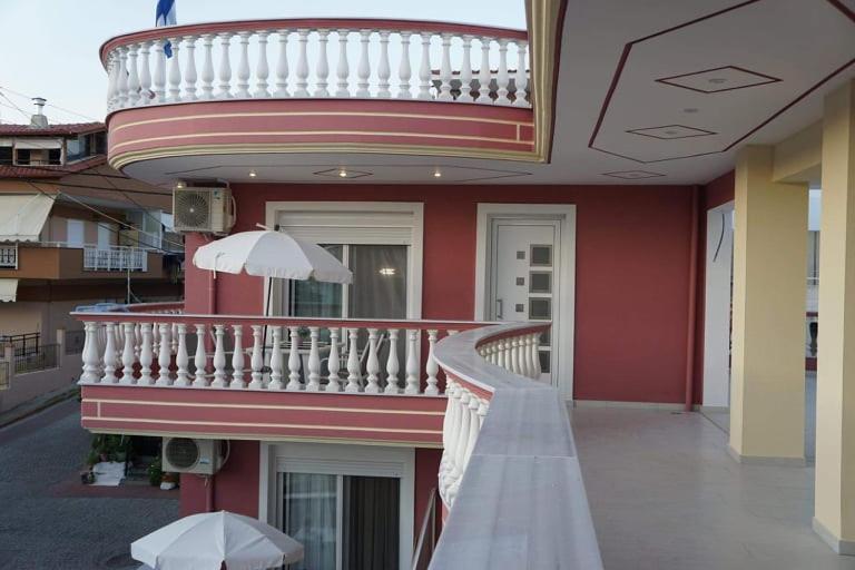 الشقق الفندقية سارتيفي  Petros House المظهر الخارجي الصورة